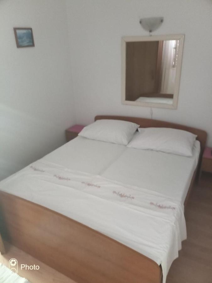 Apartamento Kontin 2 Stari Grad  Exterior foto